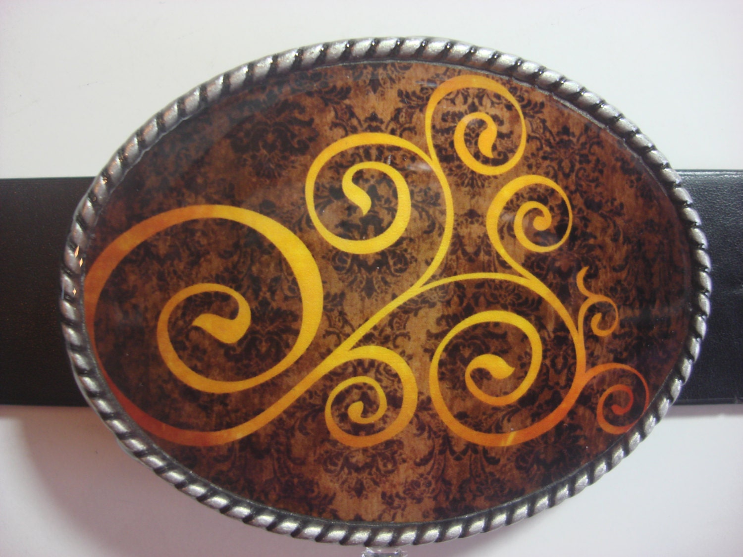 vintage inspired Brown Swirl belt buckle