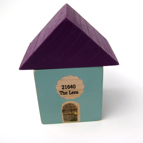 Personalized Family Wood House Miniature Keepsake