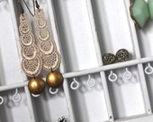 Jewelry Display White Distressed
