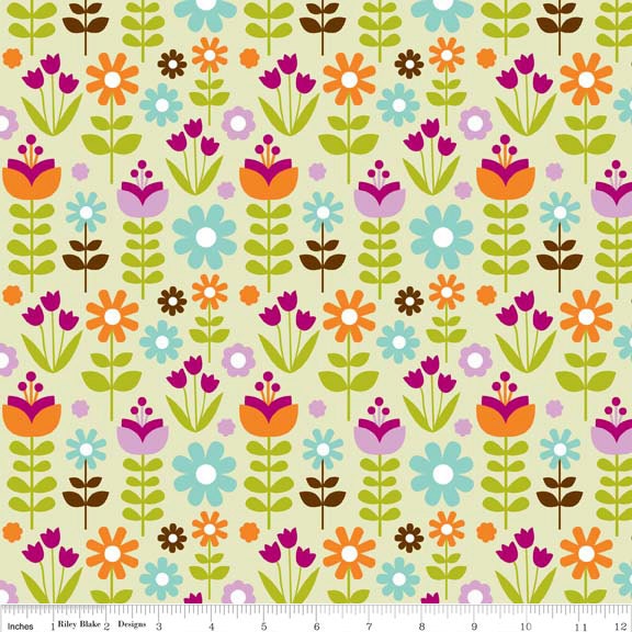 Little Matryoshka Green Garden - 1/2 Yard