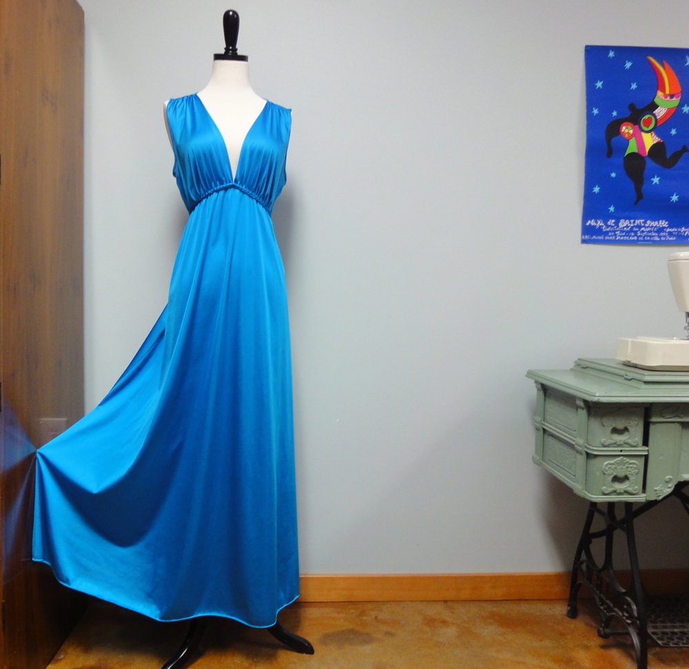 Vanity Fair 70s Turquoise Nightgown, Long Grecian Gown, Maxi Dress