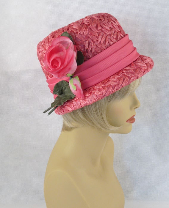 Vintage 1960s Hat Pink Straw Rose Cloche - alleycatsvintage