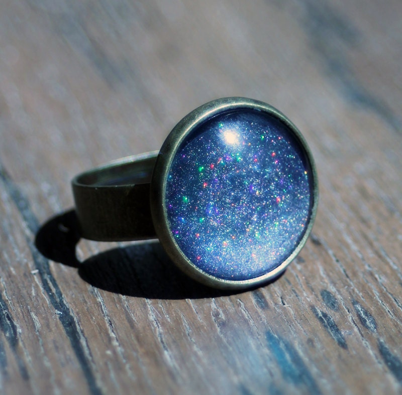 Holographic Cabochon Polish Ring - Adjustable