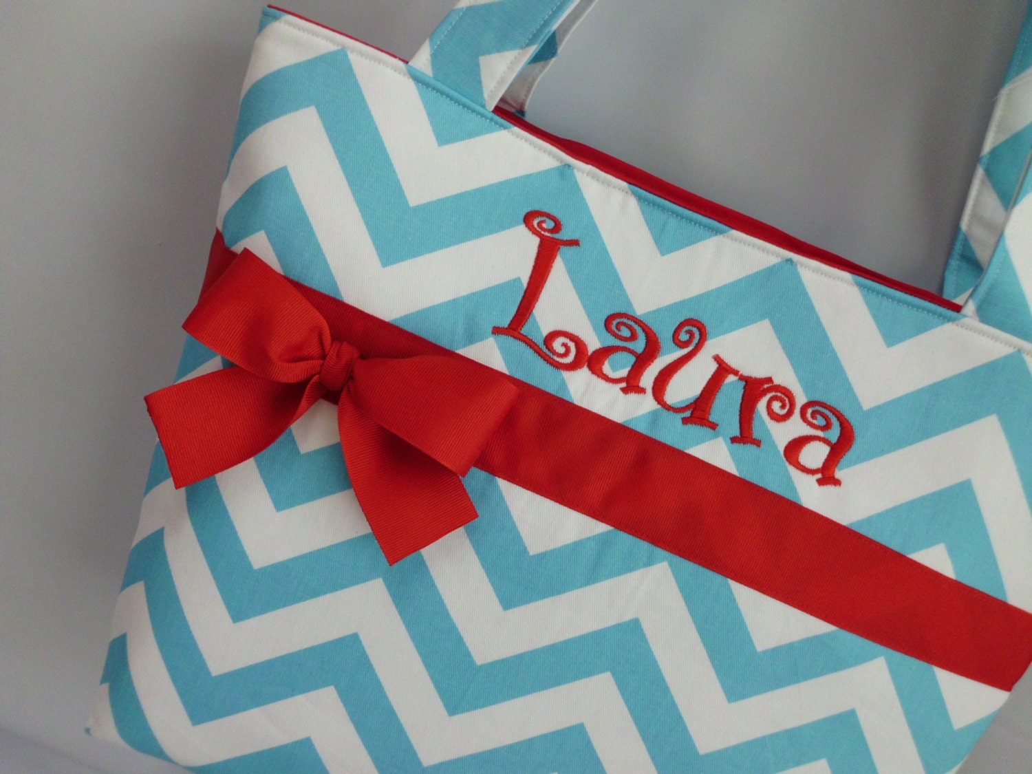 New ....CHEVRON  in AQUA ..  ReD  Accents  ...   Diaper Bag .... TOTE .. Bottle Pockets ... Monogrammed  FReE