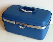 Vintage traincase - train case - suitcase - luggage - carry on - blue - Royal Traveller