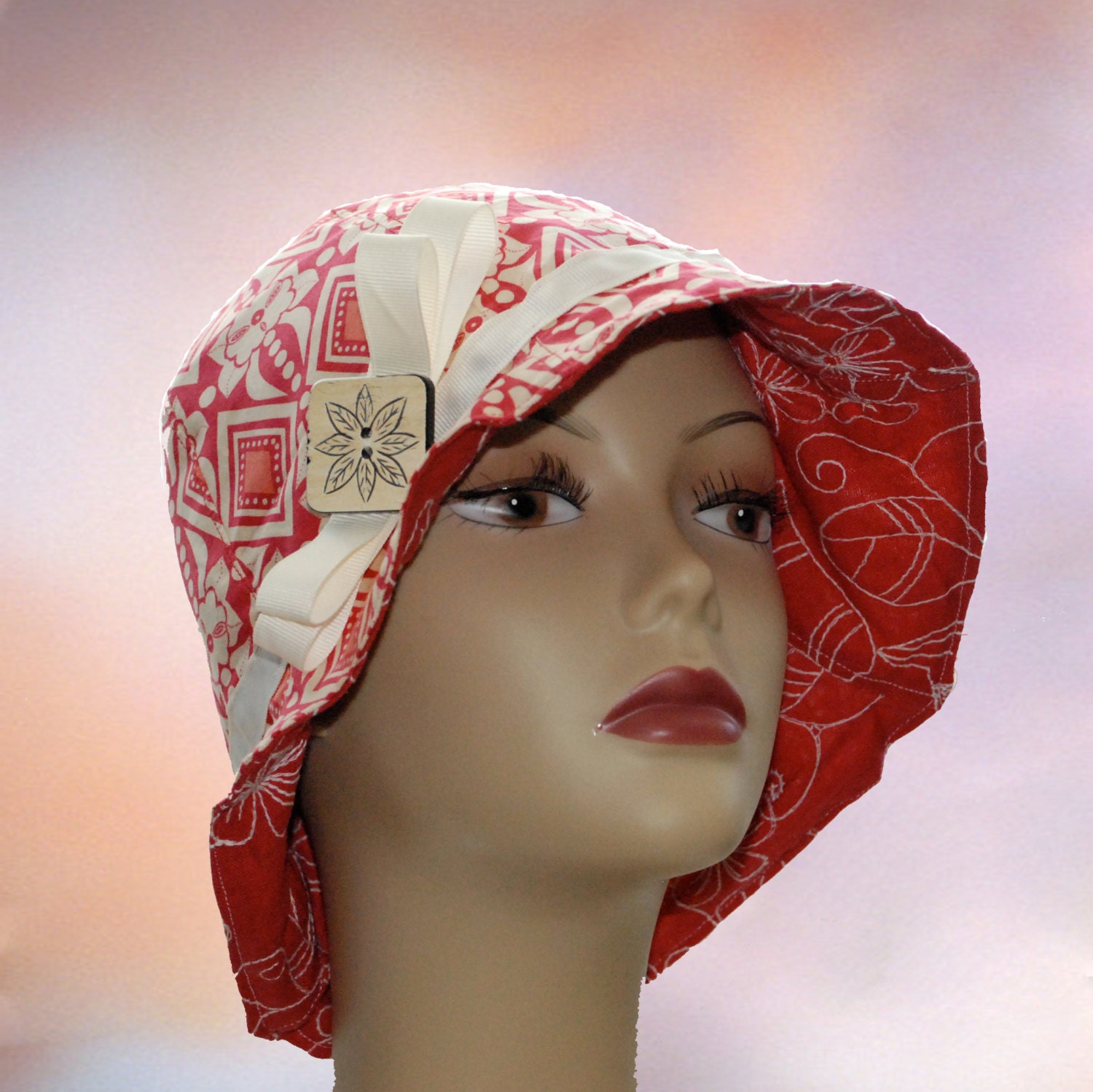 Womens Reversible Cloche Hat in Red