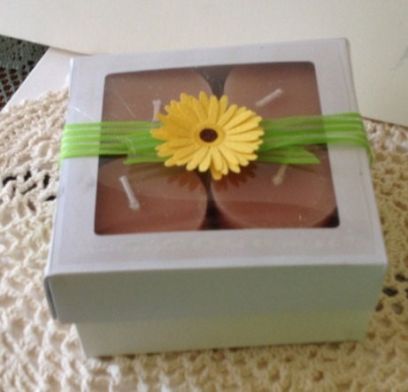 Natural Soy Votives (French Vanilla) set of 4