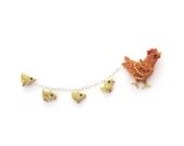 Animal brooch, hen with her chicks double pin