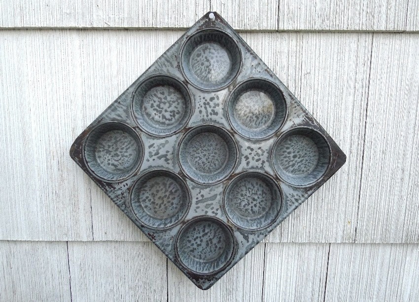 Enamelware Muffin Pan Granite Ware 1930's or Earlier Grungy Distressed Gray Rusty Crusty Enamel Ware Farmhouse Lodge Prim Decor