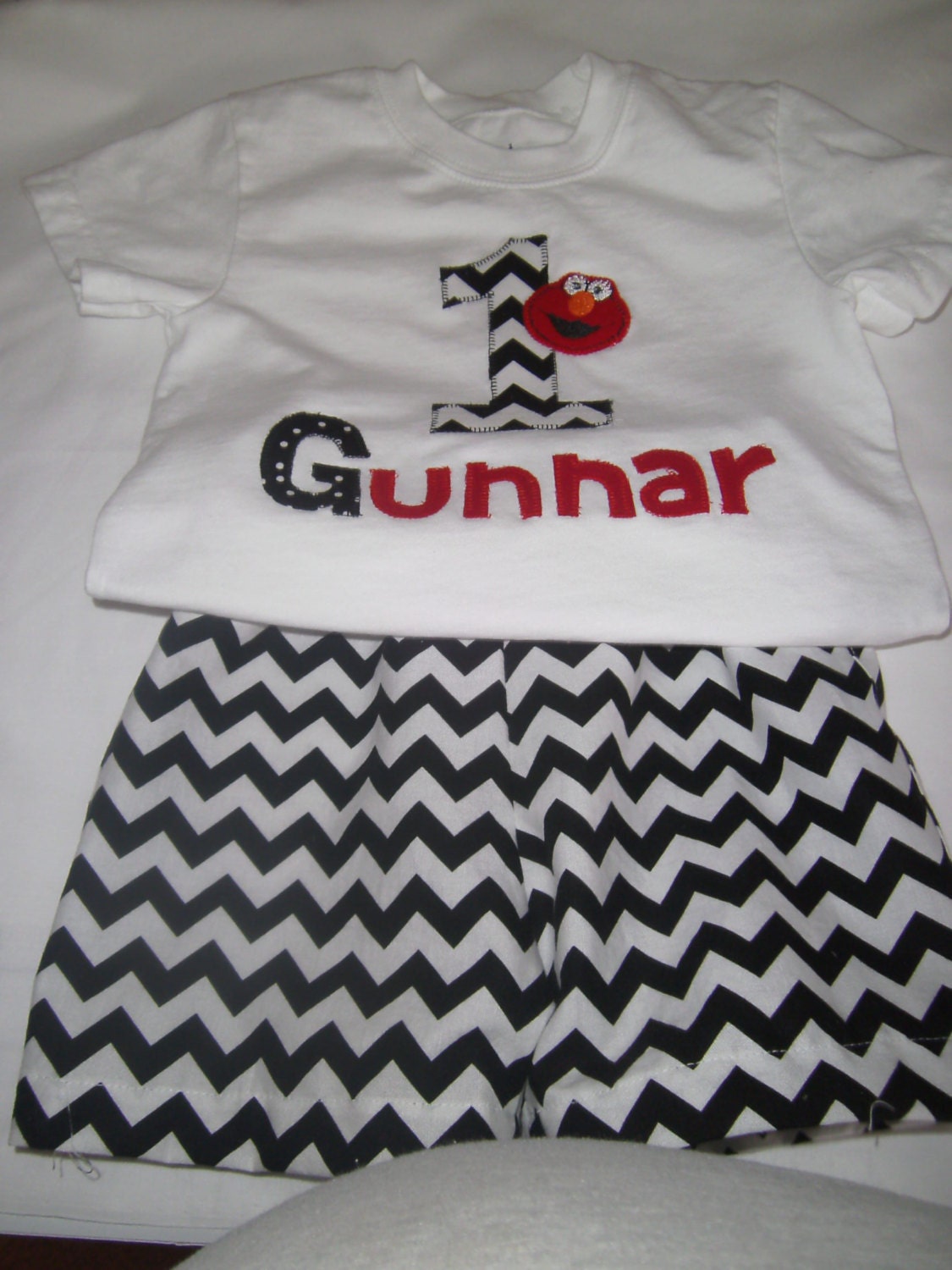 Elmo Birthday Outfit,  Shorts Chevron, Appliqued Tee with Birthday Number,Elmo and Name