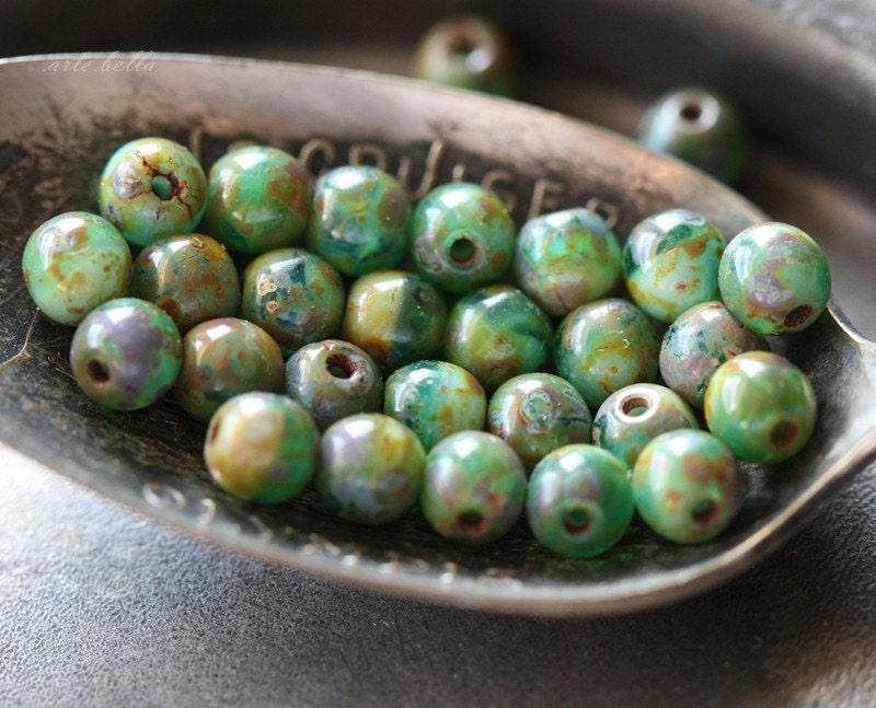 SEASHORE No. 2 .. NEW Picasso Czech Druk Glass Beads (3219-st)