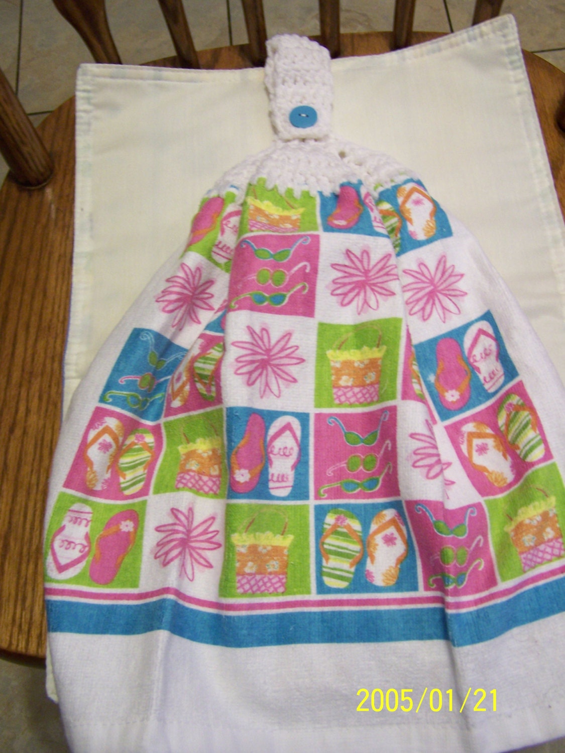 Kaydee Squares of Summer Crochet Top Kitchen or Bathroom Towel