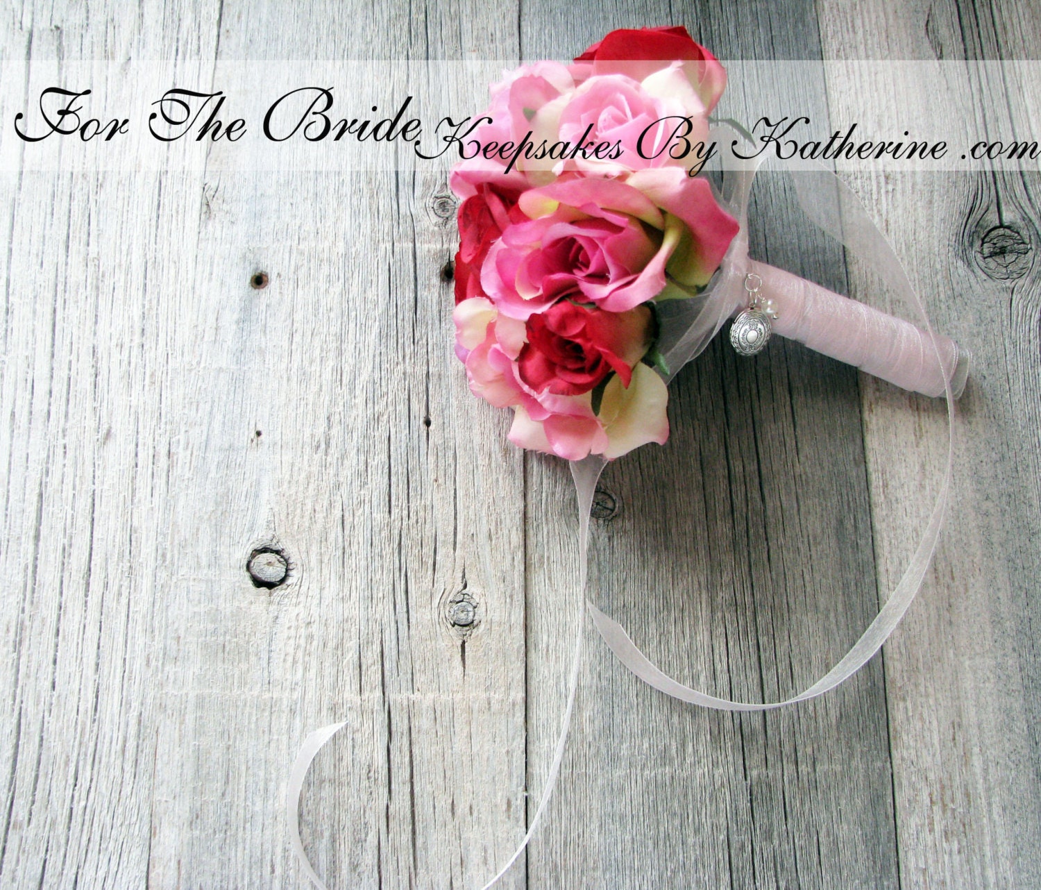 Made To Order Oval Bouquet Locket With Pearl