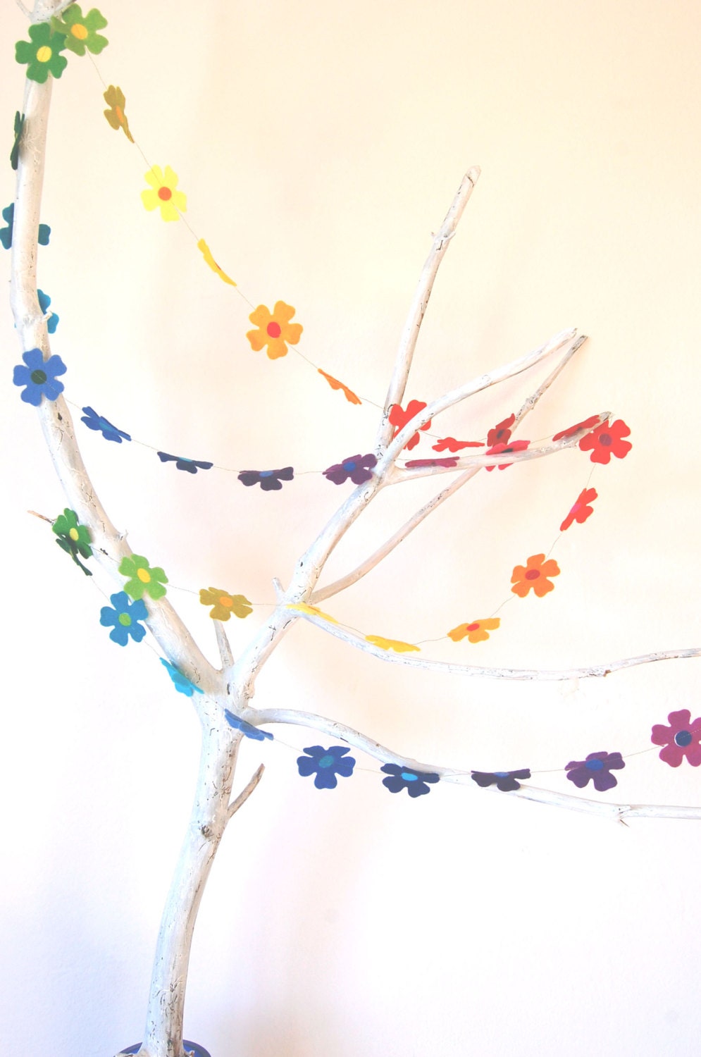 Rainbow Flower Power - A Colorful Felt Decorative Garland