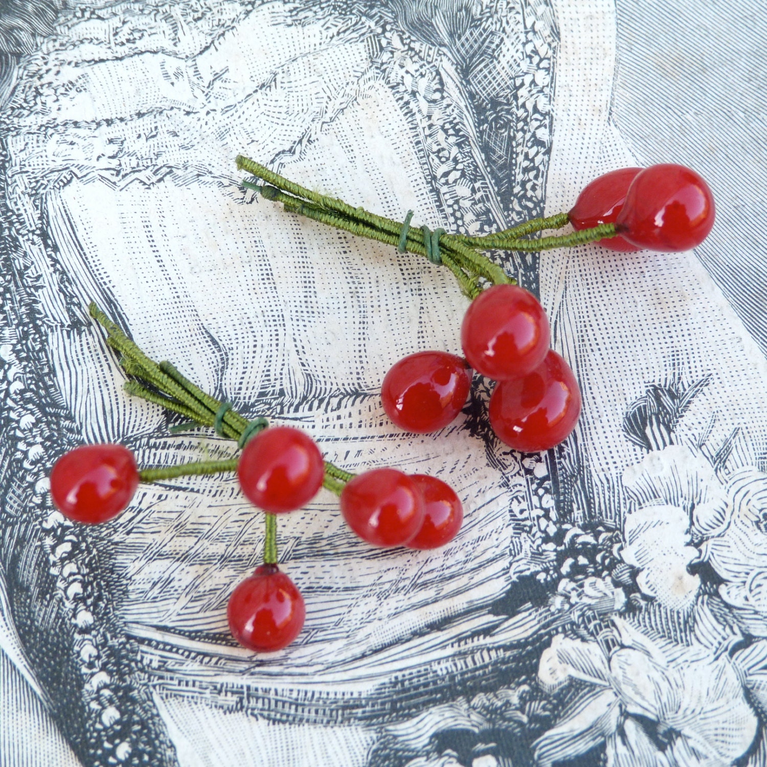 Vintage glass teardrops  on wire red set of 10 pieces