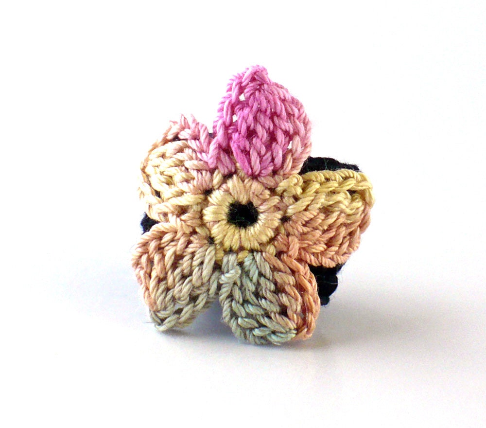 Crochet Ring Fiber Ring  Crochet Flower Applique Pink Sage Beige on a Black Band