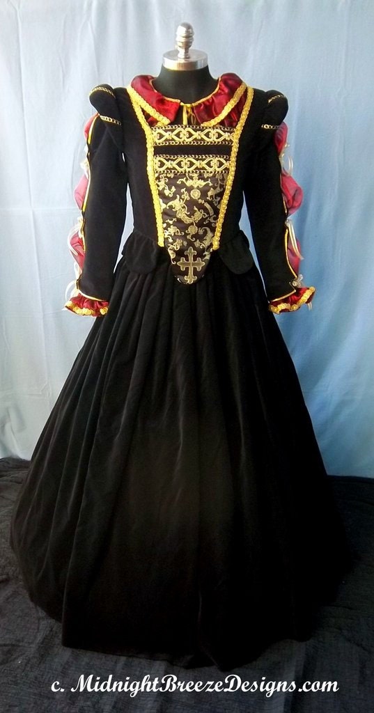 READY TO WEAR Ladies Renaissance  Court Gown Dress, Mardi Gras, Med/Large