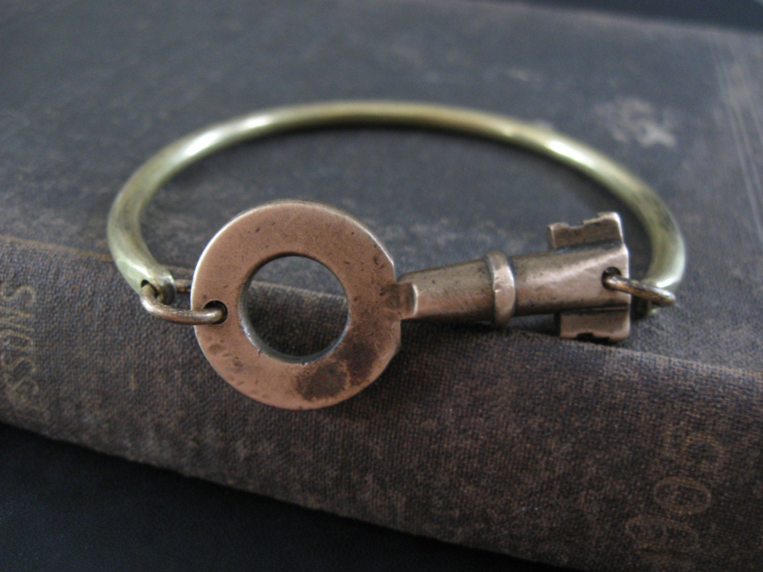 Skeleton Key Bracelet - Finders Keepers No.57 - Medium Size Bangle