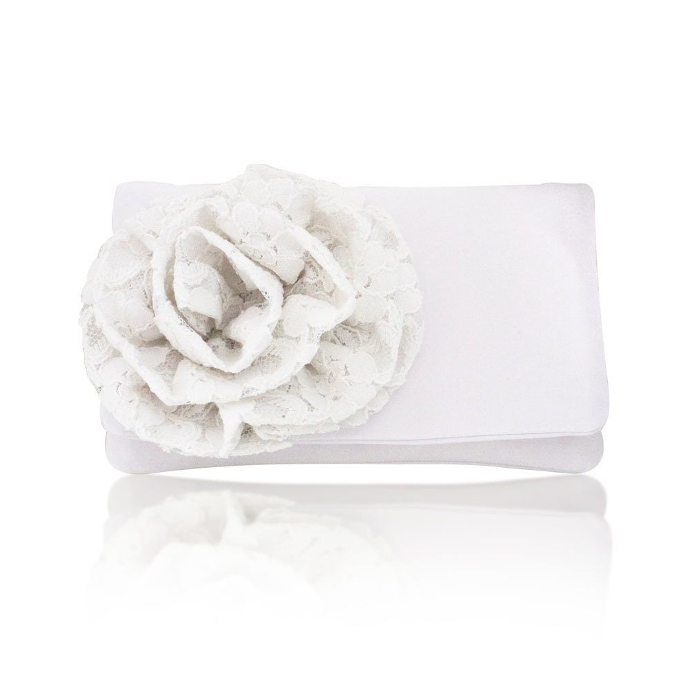 Ivory lace and satin Cherish coin purse
