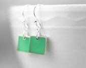 Hey Hey earrings in mint green resin and sterling silver - square
