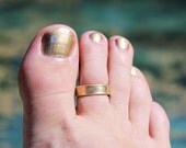 Toe Ring of  Golden Daisies