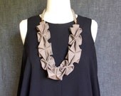 Origami Hana Rope Necklace - Elephant Gray