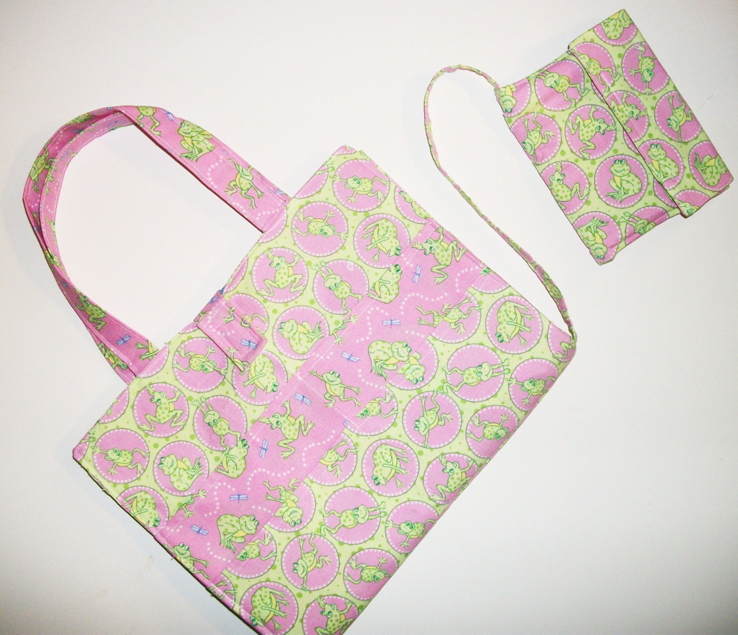 Child's Art Portfolio with Attached Crayon Case pdf Sewing Pattern