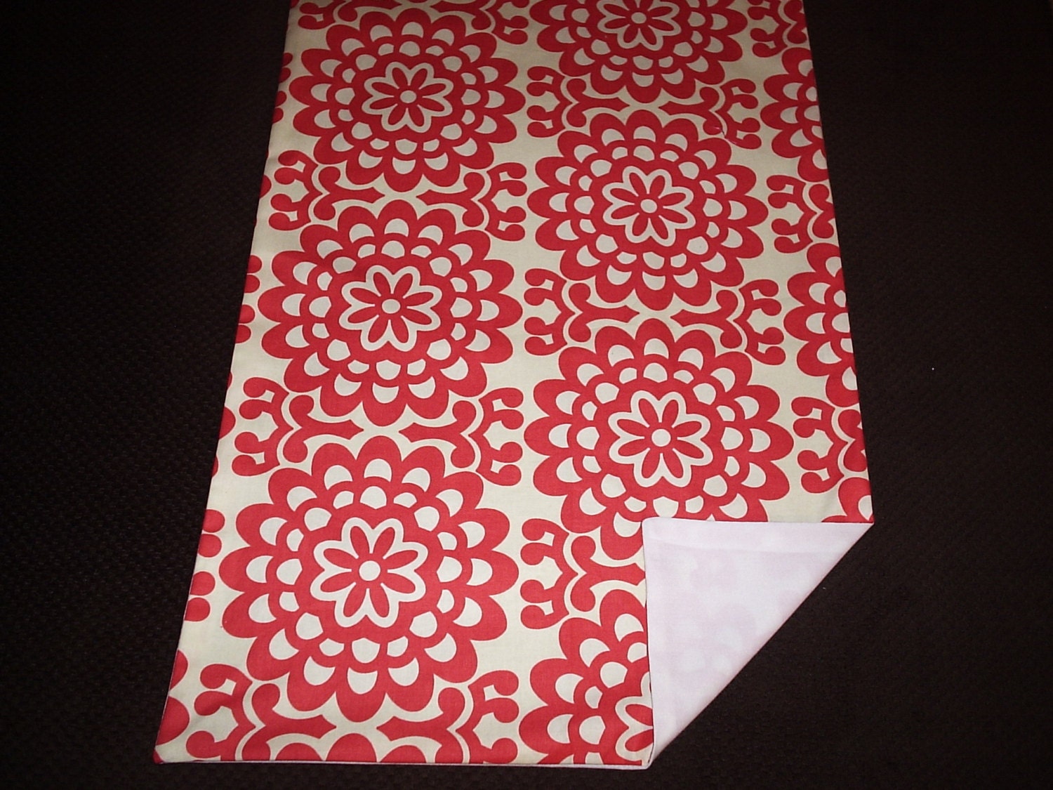 Amy Butler's Red Lotus Table Runner