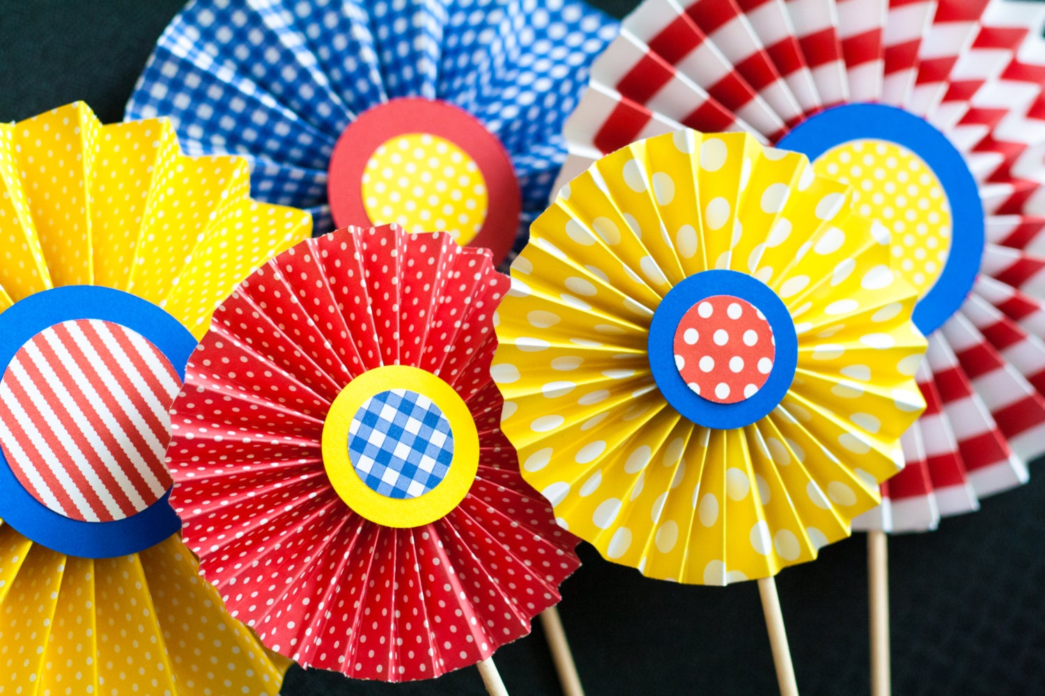 2 Table Topper on a Stick (you choose color and theme) Il_170x135