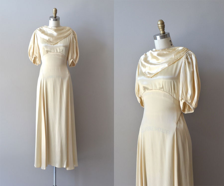 1930s wedding dress / 30s dress / bias silk / Sandringham gown