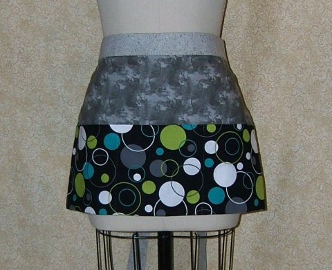 Turquoise and Olive Bubbles Half Apron 3 pockets across front