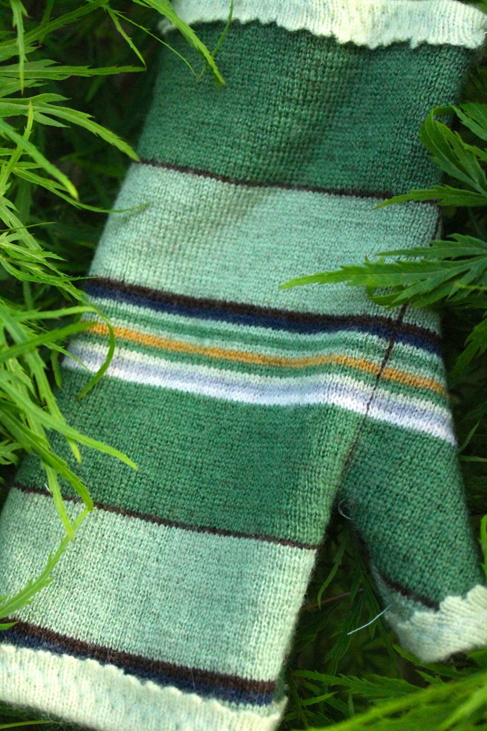 Recycled wool and cashmere fingerless gloves.  Sage and apple green stripes.  Lined in sage cashmere.