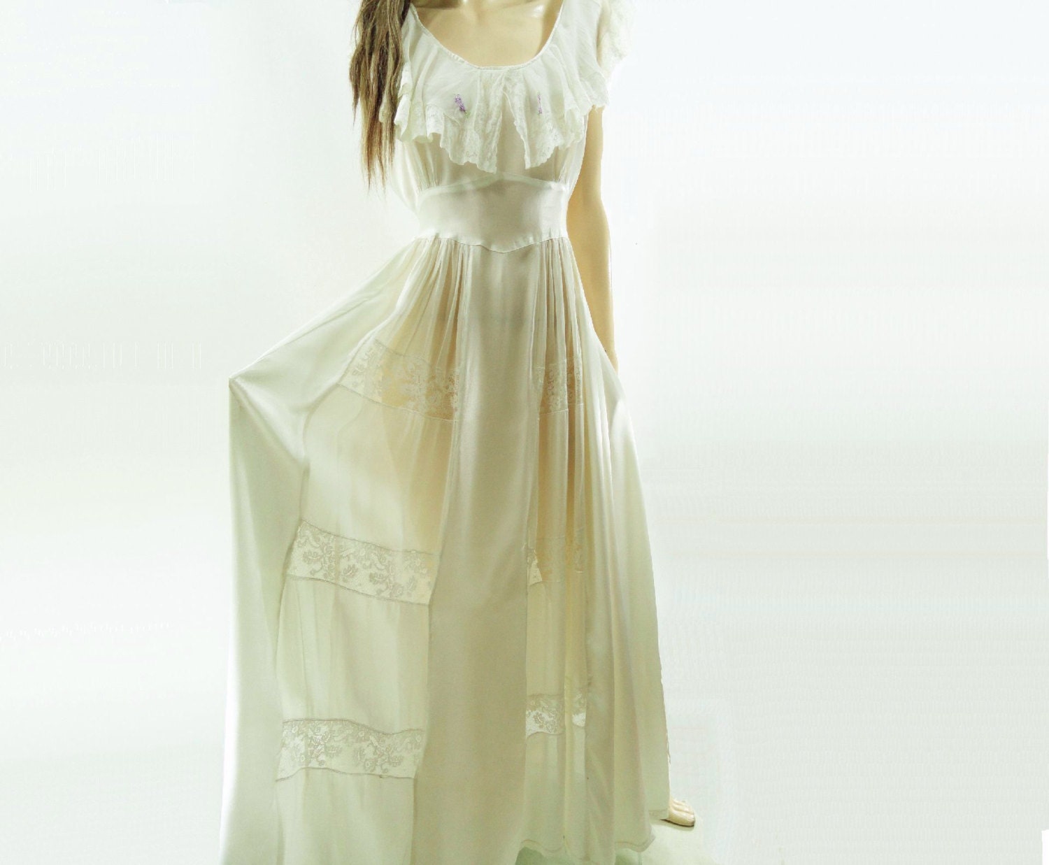 1940s Vintage Gown / Lingerie, Chiffon,  Lace, Ruffled Gown / s, m