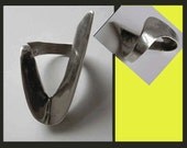 Sharp and Sleek--Sculptural Modernist Cast Sterling Silver Ring,Vintage Jewelry,Women