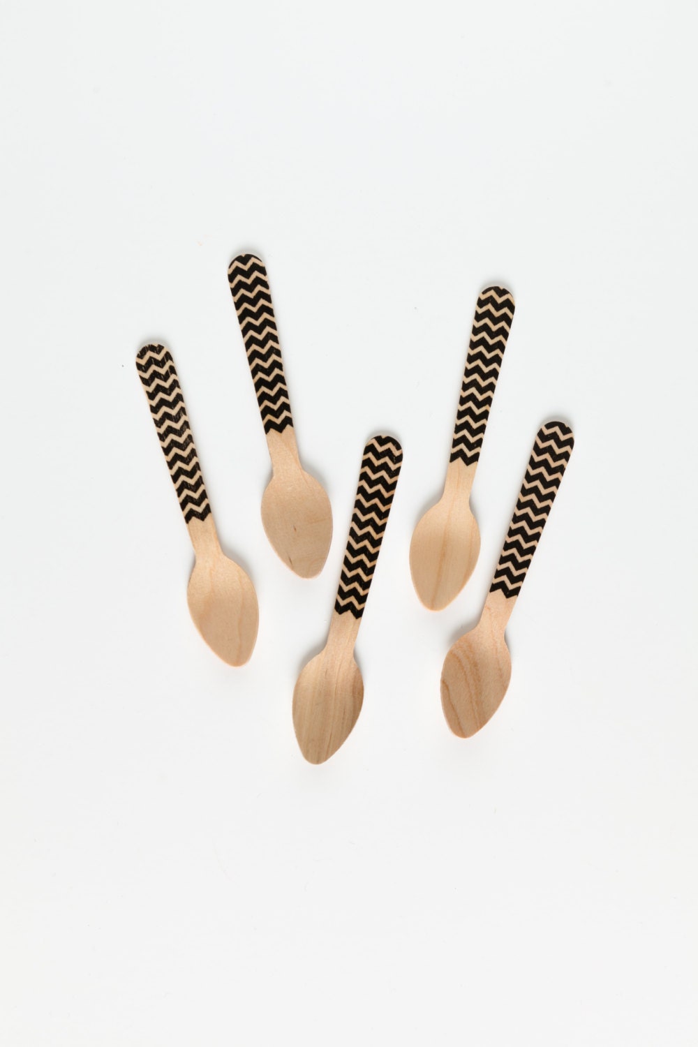 20 Wood Ice Cream Spoons - Black Chevron - Zig Zag Perfect For Parties