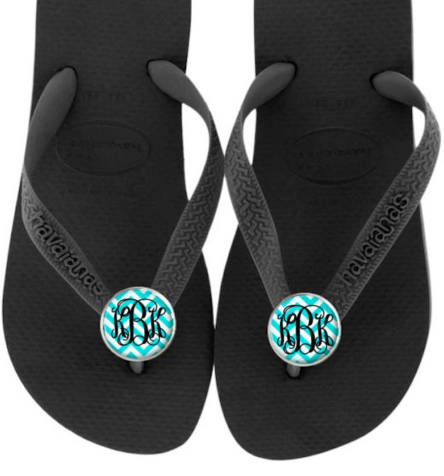 Monogram Flip Flop Buttons (384)