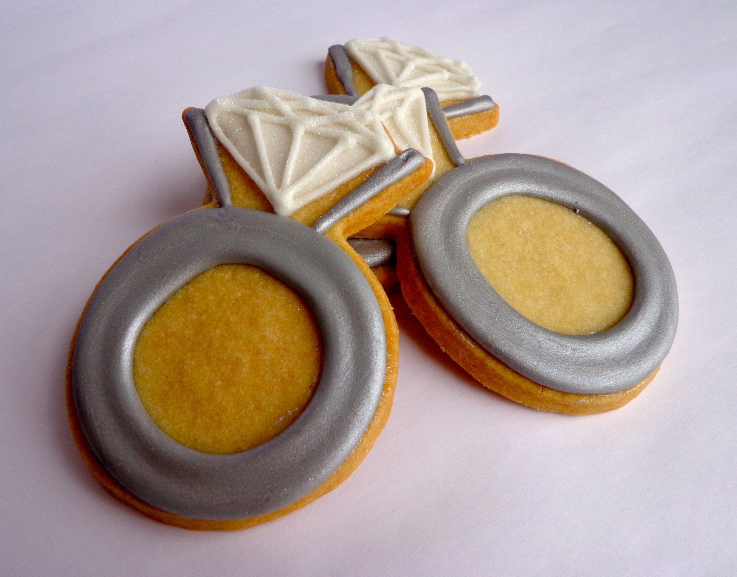 A SIMPLE SOLITAIRE Diamond Ring Sugar Cookie Party Favors, 1 Dozen