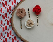 Crochet flower hair pin set - red, white, brown