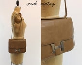 1960s Vintage Tan Bag / 60s Leather Shoulder Bag / The Sunday Shopper Purse