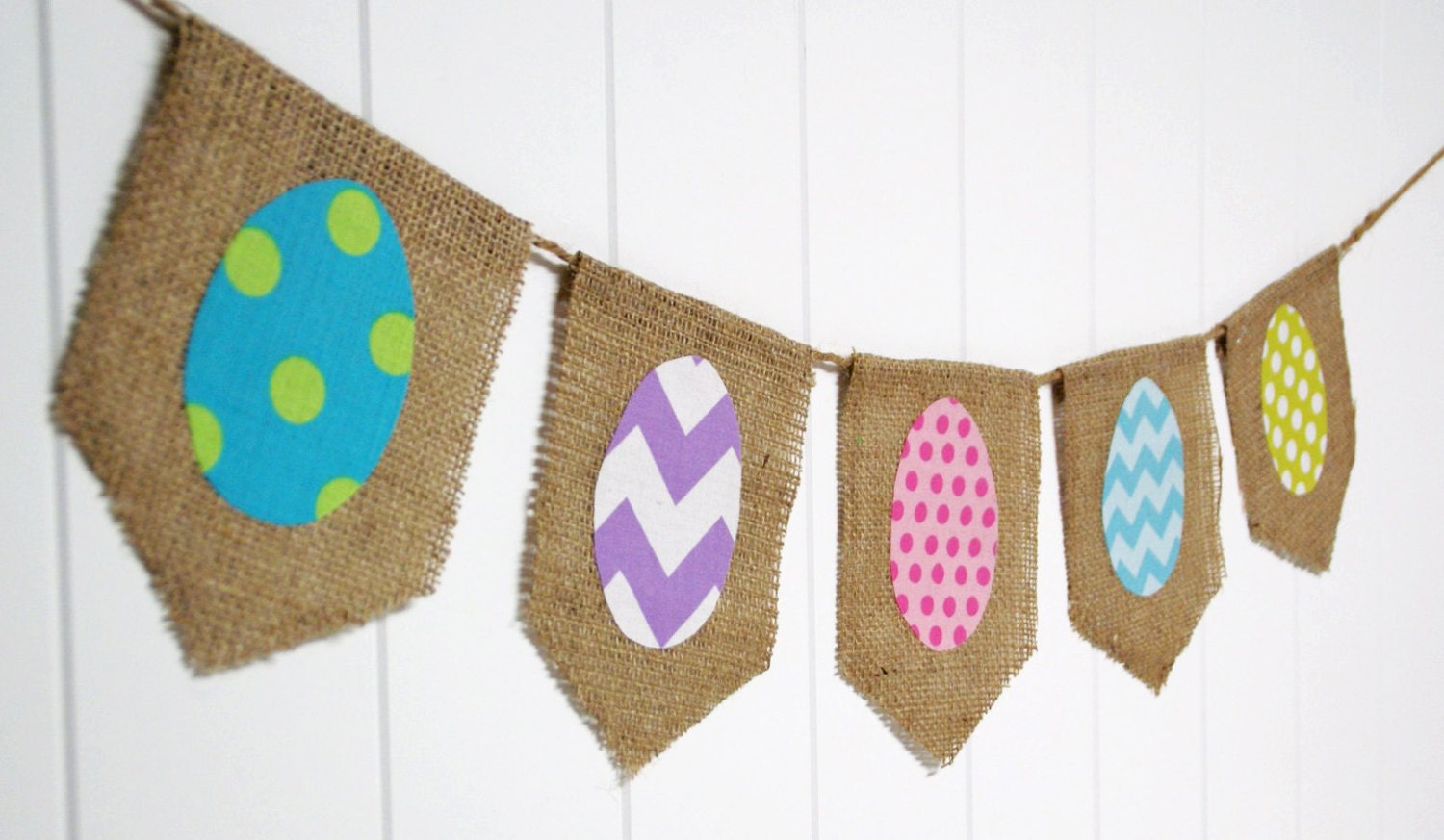 Shabby Easter Egg Bunting by speckleddog on Etsy - tt team, avidteam