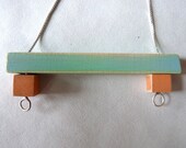 Wooden bar necklace in malachite and peach
