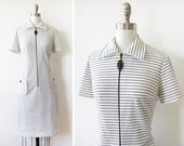 SALE black and white mod scooter dress / vintage 1960s zip up striped mod dress