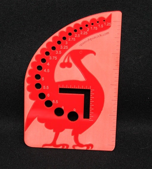 Spanish Peacock Knitting Needle Gauge - Red - Metric Sizes