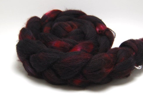 Handpainted Superwash Merino Wool Roving - Bloodlust - 4 oz Red Black