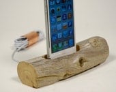 Driftwood iPhone iDock for iPhone 5