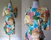 SALE  Vintage 1980s Floral Carolina Herrera Dress / Ruffles