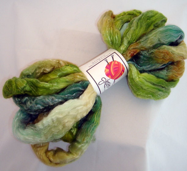 Hand-dyed Merino/Tencel Top - 4 oz - Erica