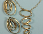 Vintage Modernist Necklace Earrings Set Abstract Gold Tone