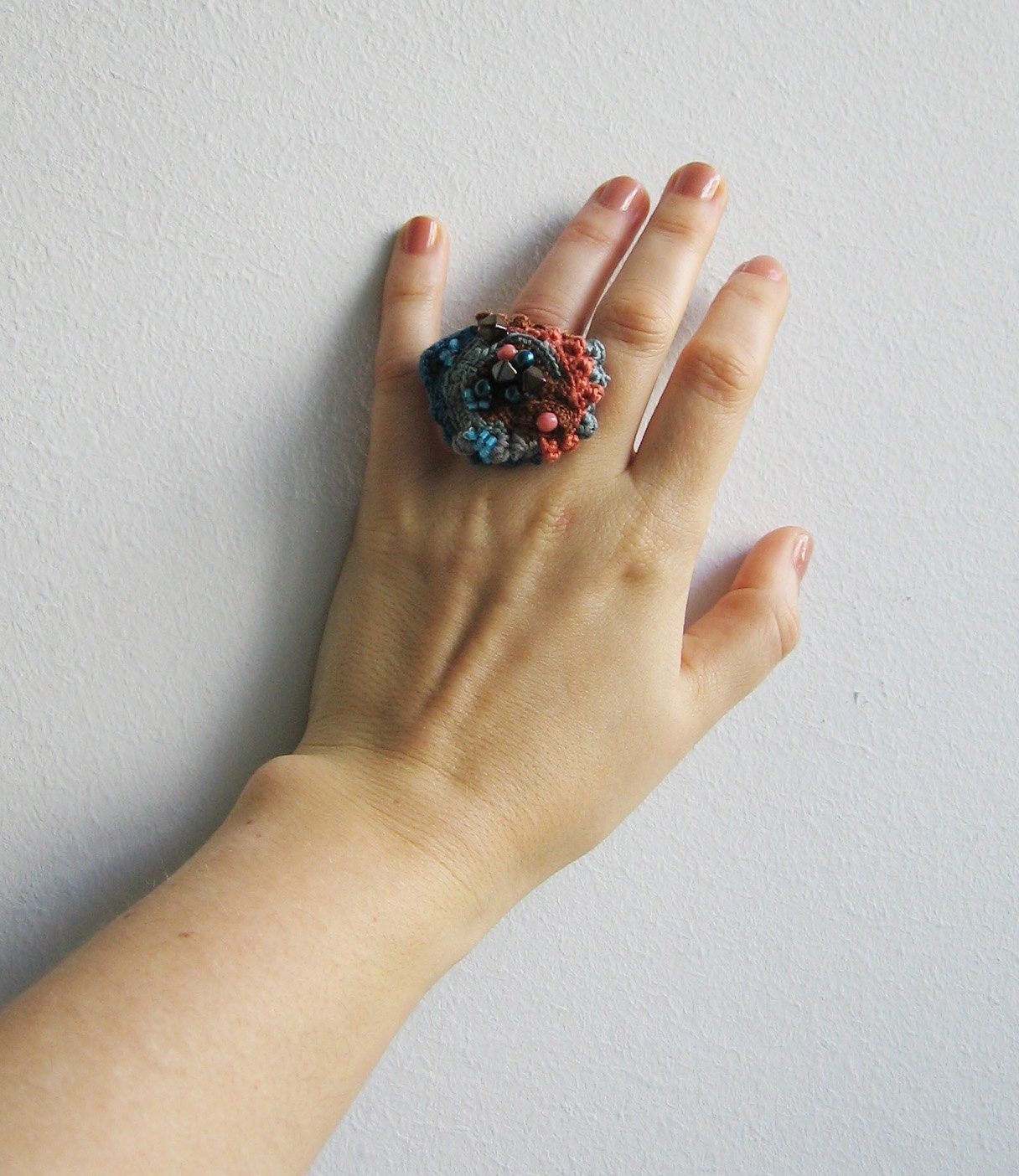 Corals and the sea crochet ring