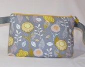 Gerberas on Grey Tall Mia Bag